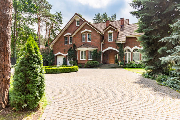 Best Concrete Paver Driveway  in Lakewood, OH